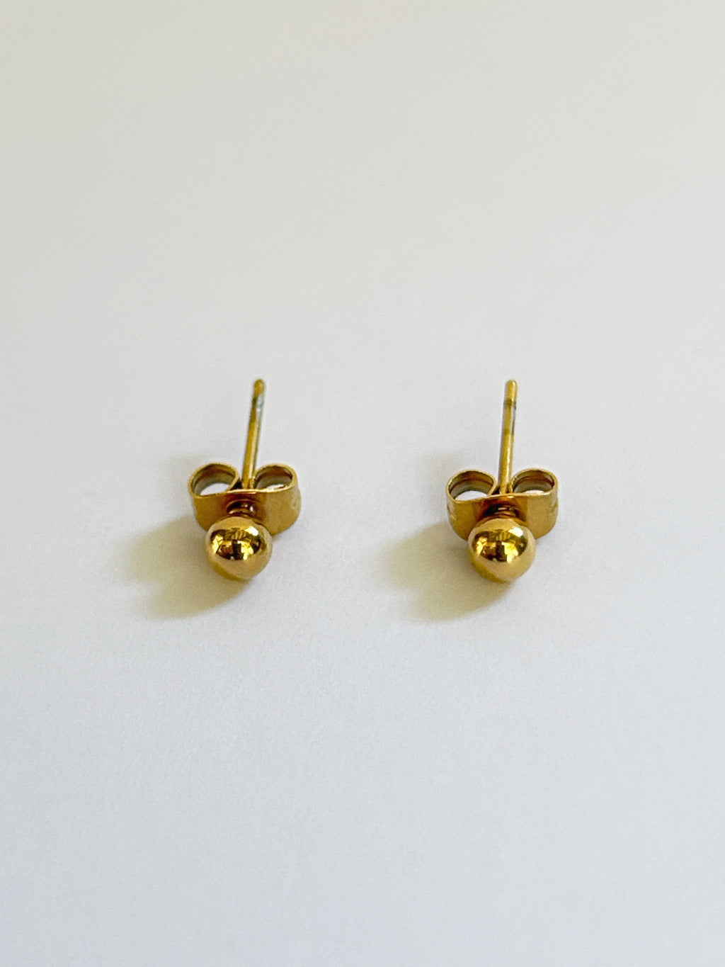 Aretes Topo Dorado Mujer