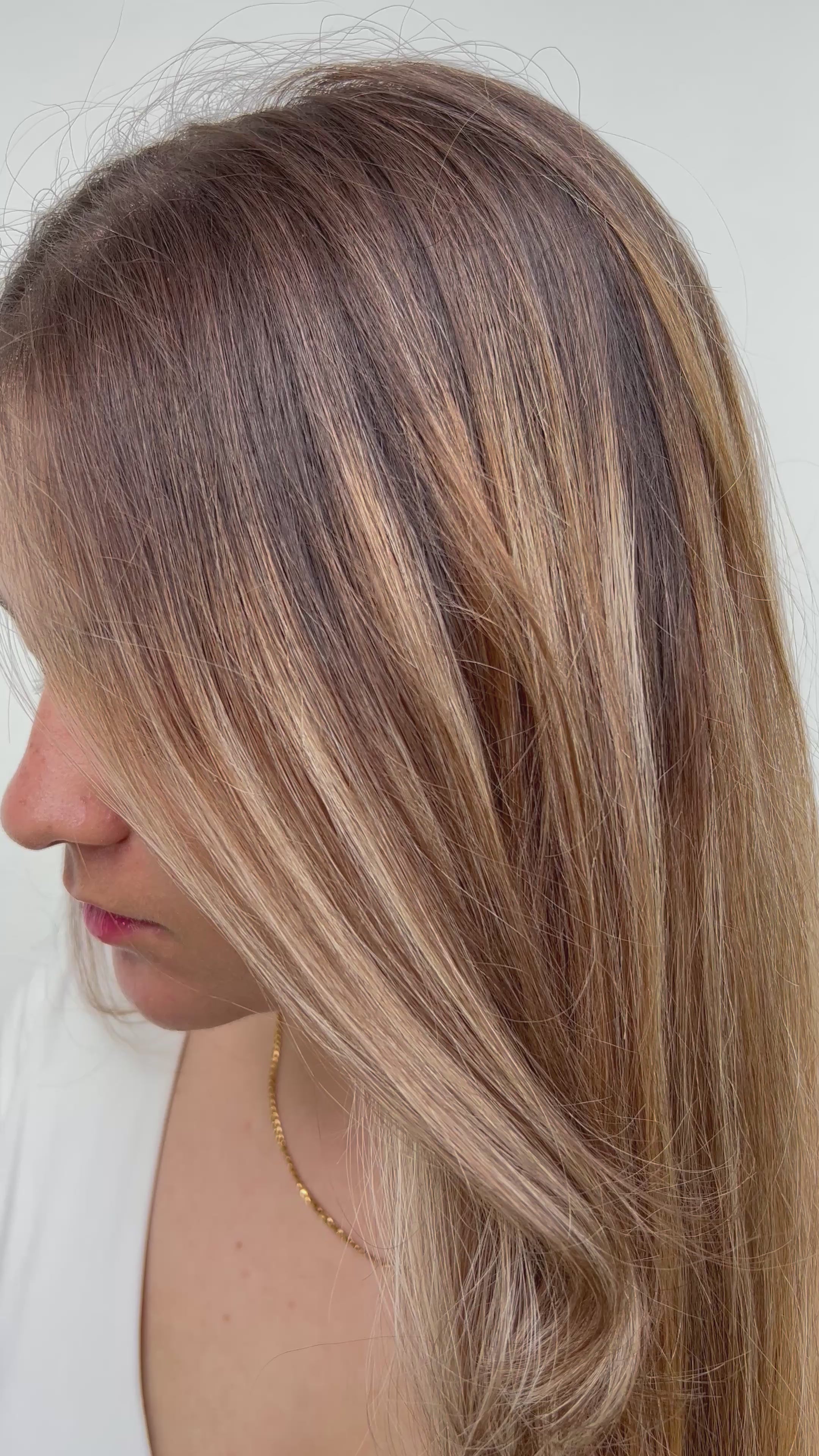 Aretes Topo Dorado Mujer